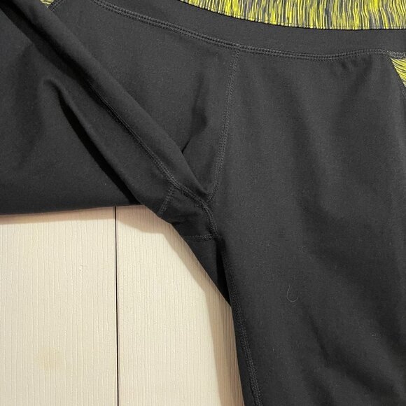 Fabletics Women's Black Yellow Camacan Capri Cropped Active Leggings Size Small - Picture 6 of 7